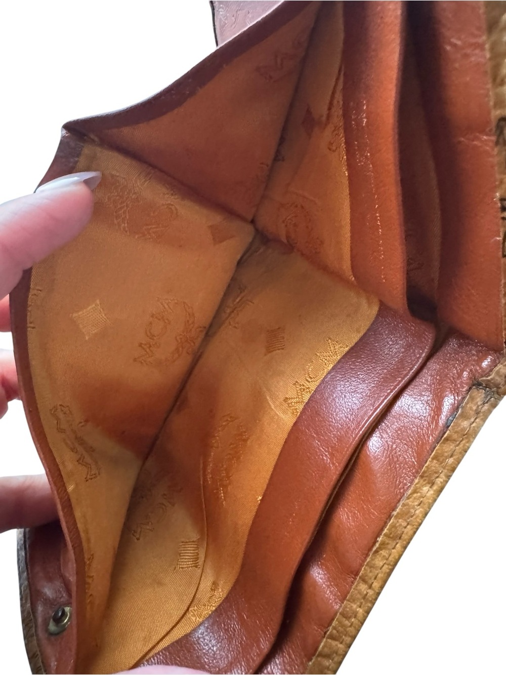 GUC - MCM Cognac Visetos Monogram Wallet Trifold Leather Wallet - Good conditio - Picture 10 of 11